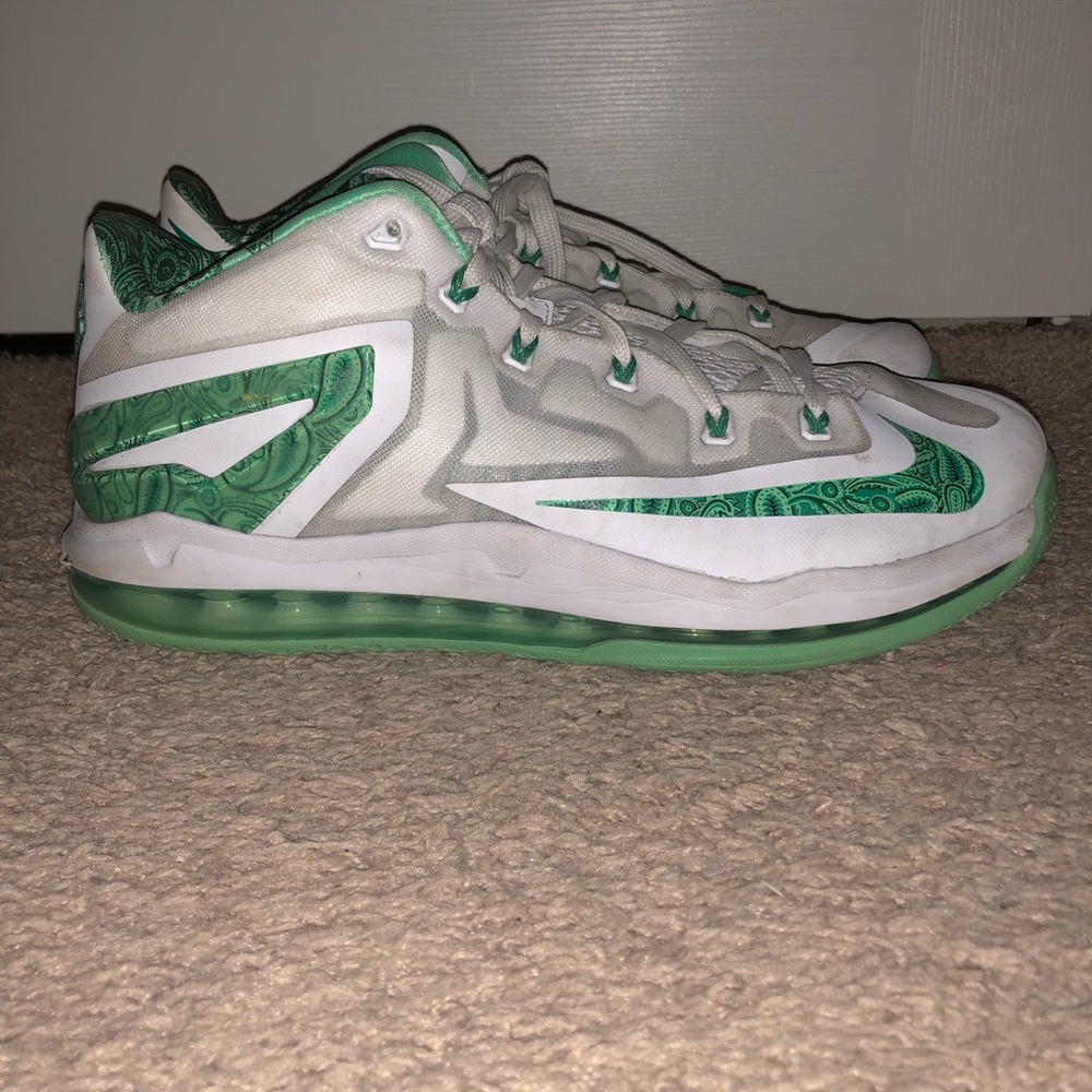 LeBron XI Low- Easter